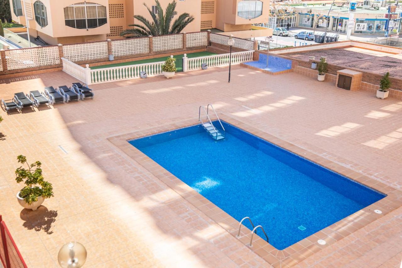 Loix Mar Apartment 2-F Levante Beach ベニドルム エクステリア 写真